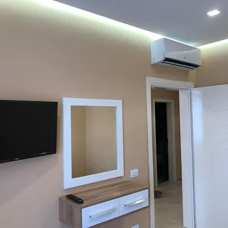 Fabio Qerret Apartmán *